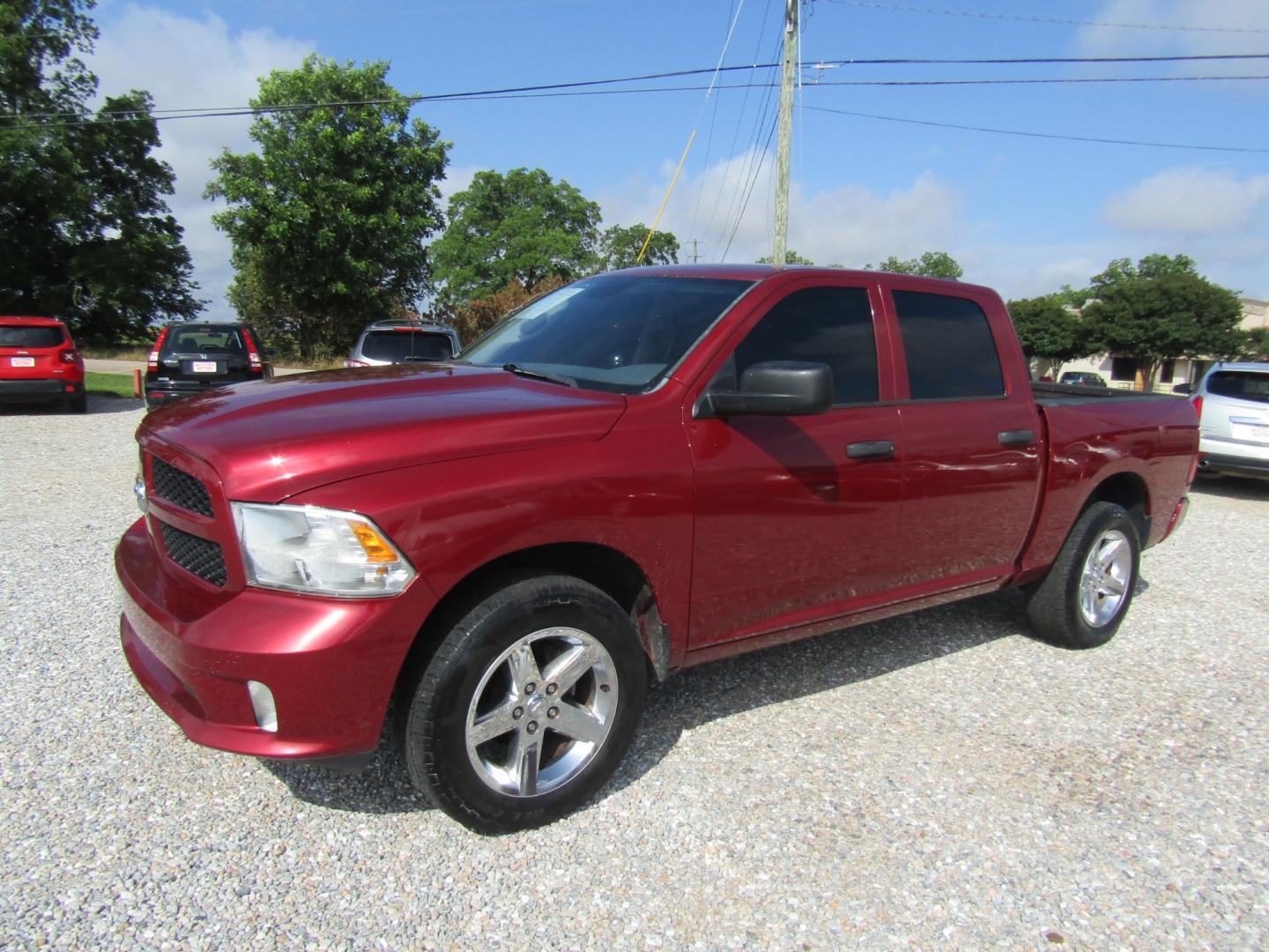 2014 Red /Gray RAM 1500 Tradesman Crew Cab SWB 4WD (1C6RR7KT3ES) with an 5.7L V8 OHV 16V engine, Automatic transmission, located at 15016 S Hwy 231, Midland City, AL, 36350, (334) 983-3001, 31.306210, -85.495277 - Photo#2